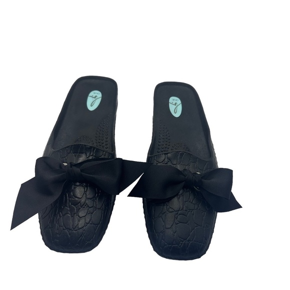 OKA. b Mules Black Croc Embossed Spa Shoes with Bow Size L (9.5-10.5) - Picture 3 of 9